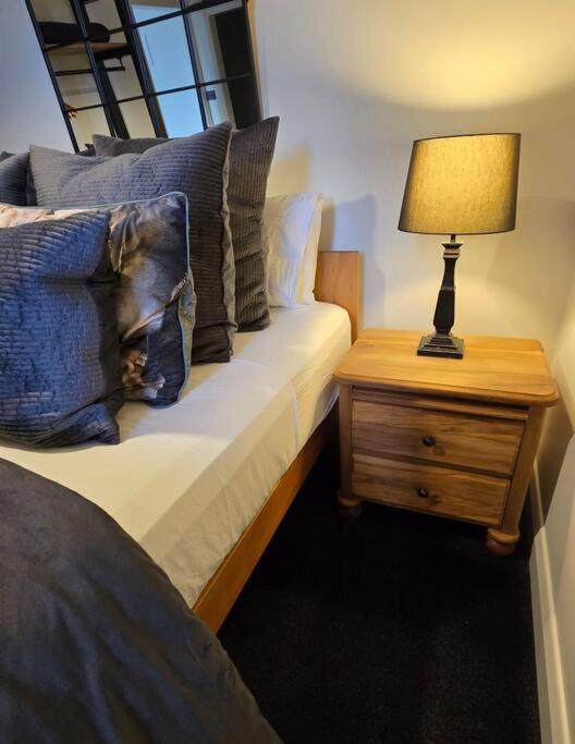 5 - Haddin Court - Modern Loft Style *