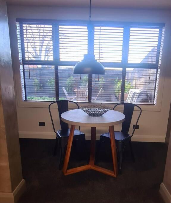 5 - Haddin Court - Modern Loft Style Blenheim
