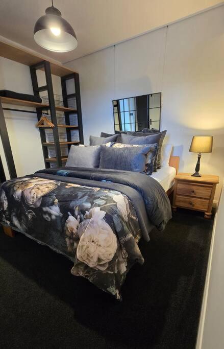 Apartment 5 - Haddin Court - Modern Loft Style Blenheim